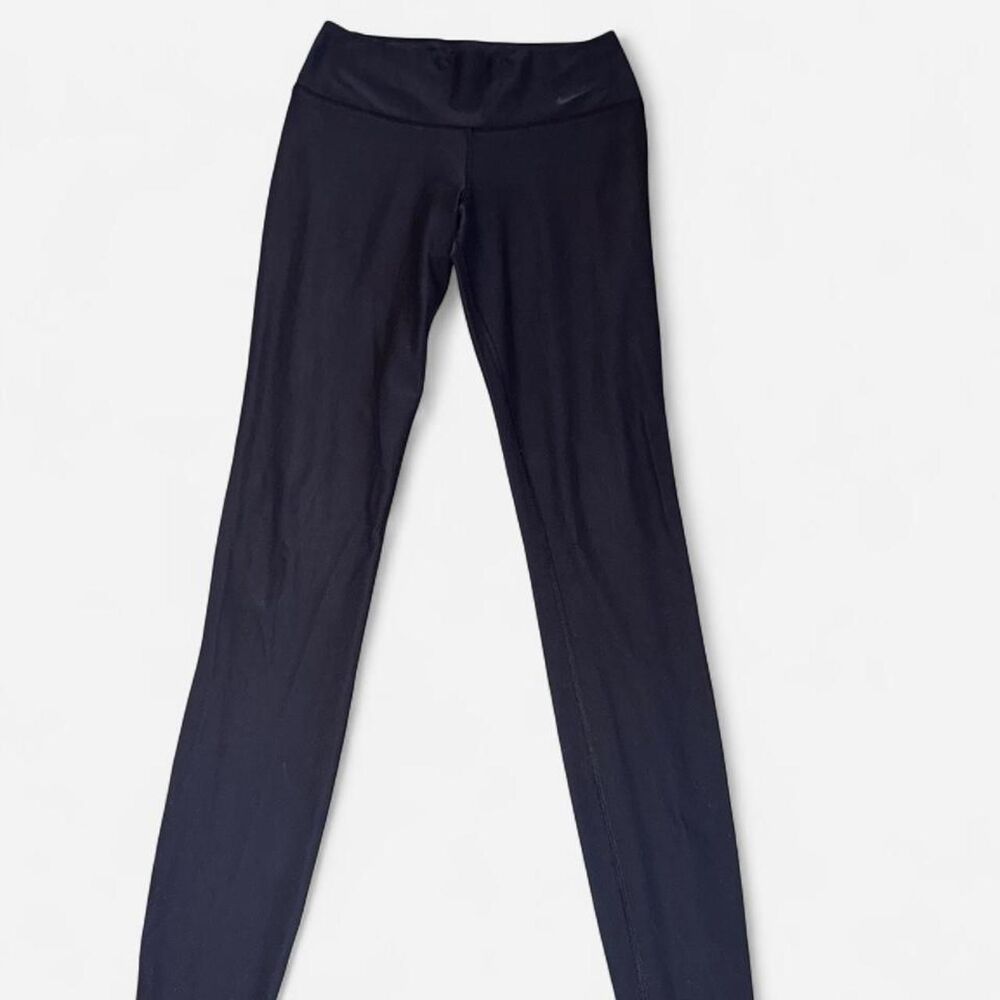 Nike Women's Black and Navy Leggings